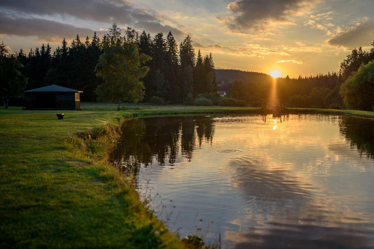 Osmelakowa Dolina Villa Spalona Exteriör bild